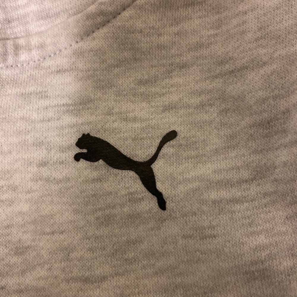 Kids puma zip up hoodie and joggers set - Picture 4 of 8
